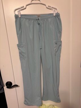 Easy stretch women’s scrub pants Large petite